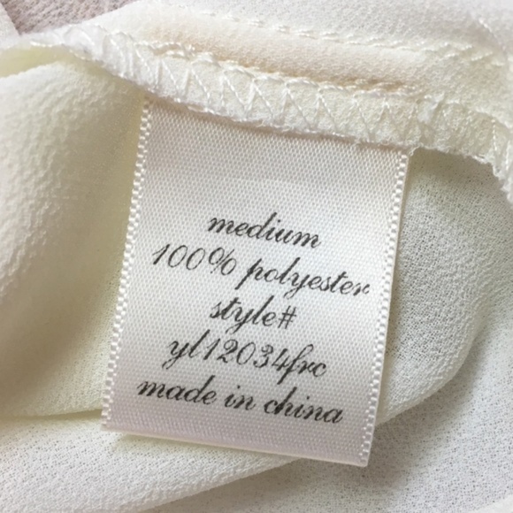 Francesca’s Cream Chiffon Collar Printed Button Down Tank Top Size M - Picture 6 of 7